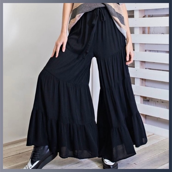 easel Pants & Jumpsuits Easel Lightweight Flowy Multitiered Ruffled Drawstring Pants Ultra